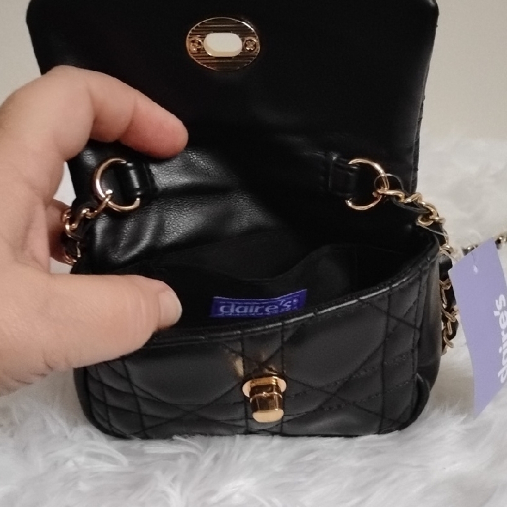 Claire's Black Compact Quilted Luxury Inspired Style Shoulder Crossbody Bag - Picture 4 of 11